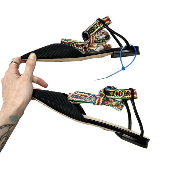 CHRISTIAN DIOR pre-loved j'adior it flats in black - Picture 3 of 7